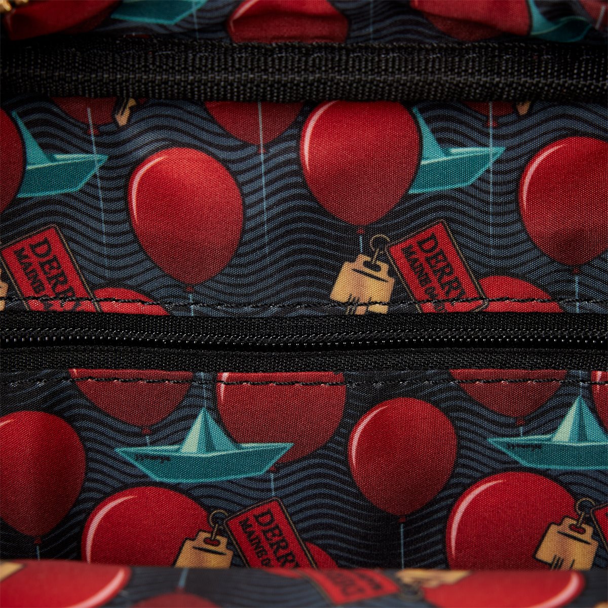 IT Pennywise Crossbuddies Bag
