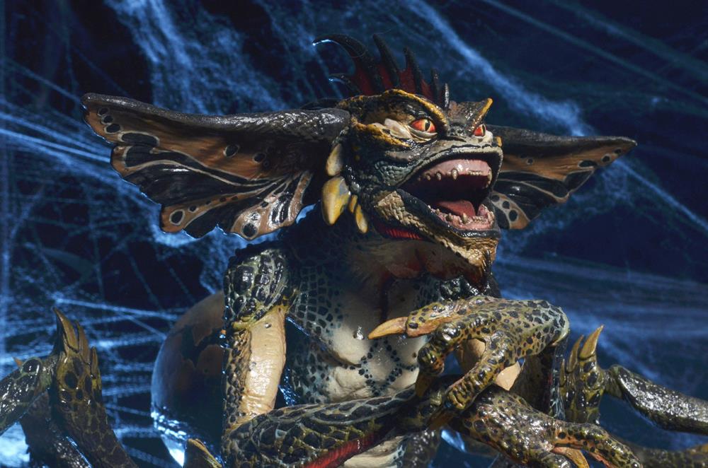 NECA - Gremlins 2: The New Batch Spider Gremlin Deluxe Figure