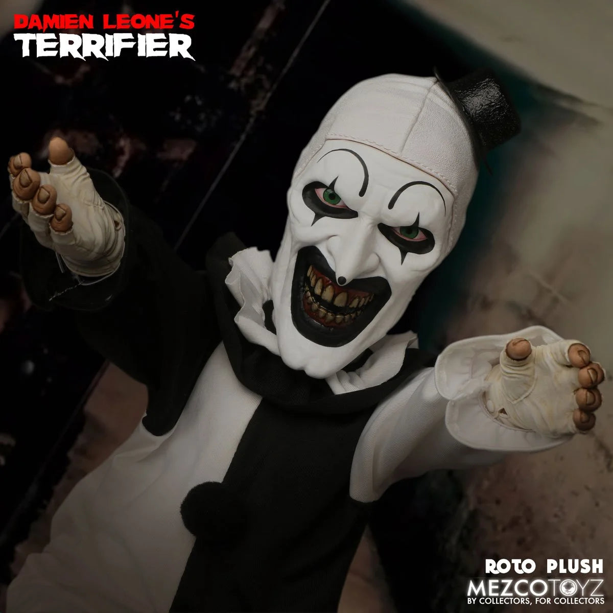 Terrifier Art the Clown Mezco Designer Series Roto Plush Doll