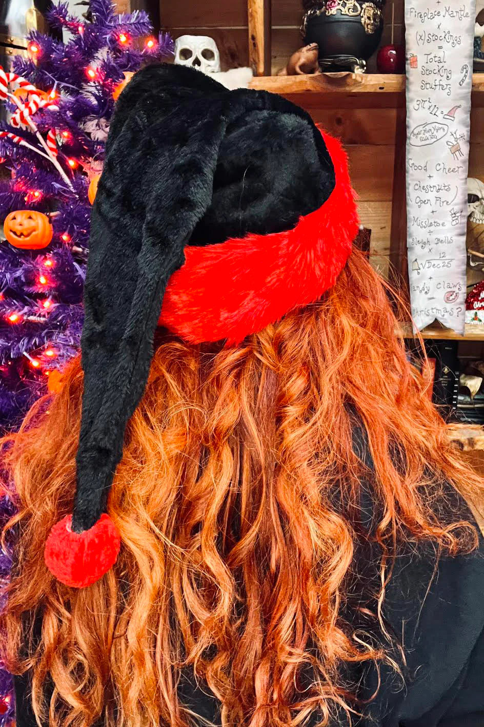 Santa Claws Hat [BLACK/RED]