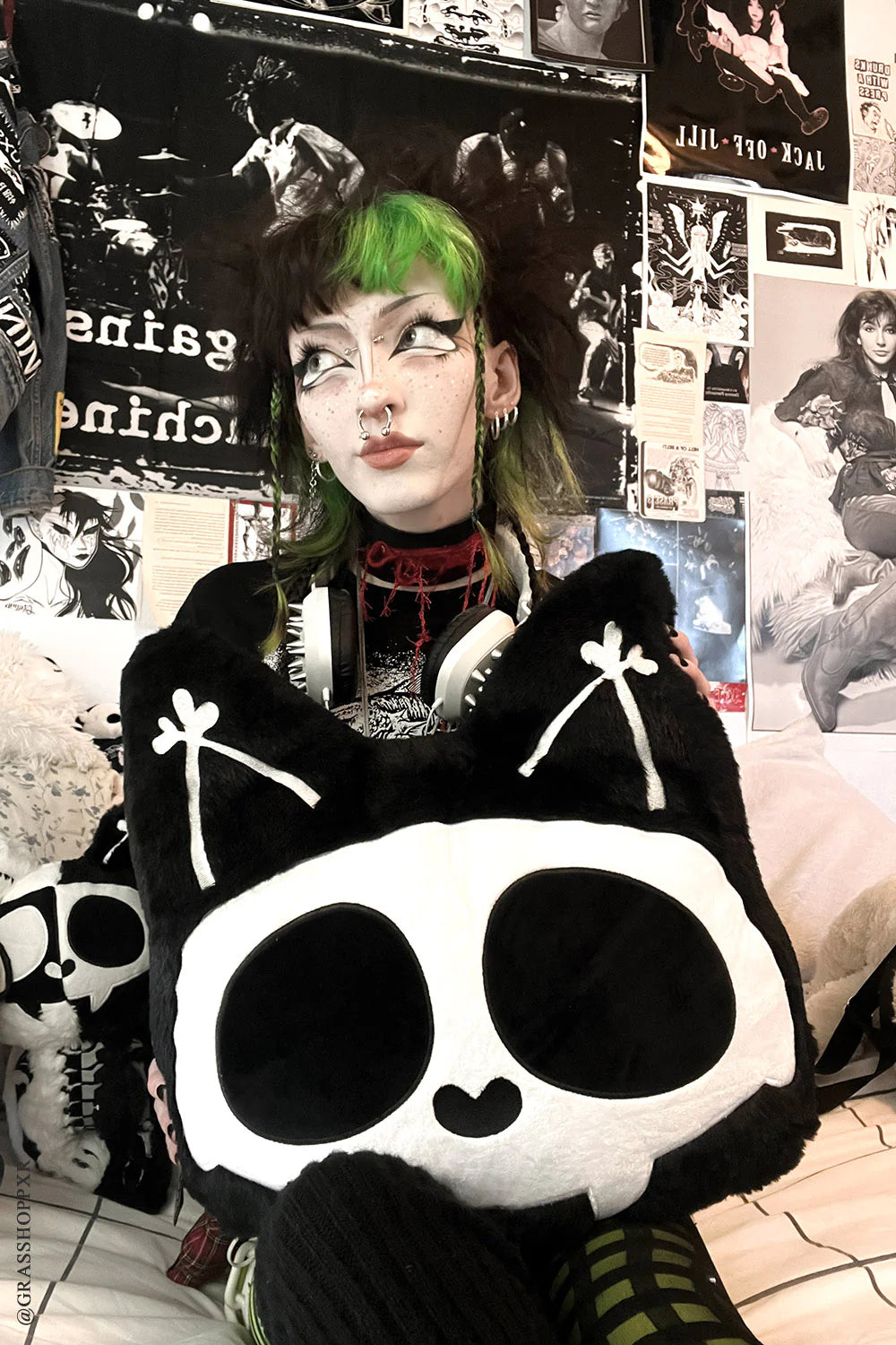 Skelekitty Throw Pillow